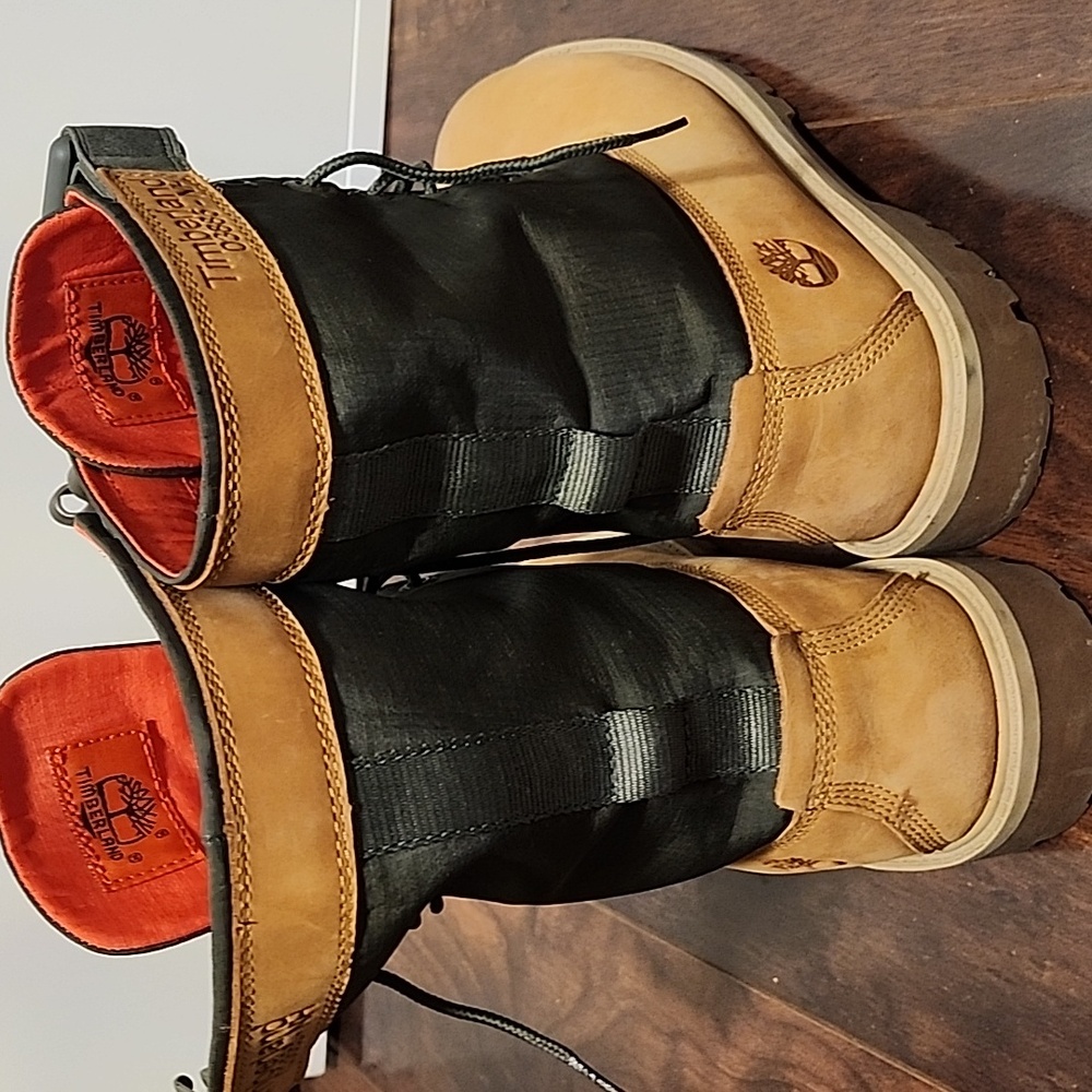 Timberlands - Picture 4 of 7